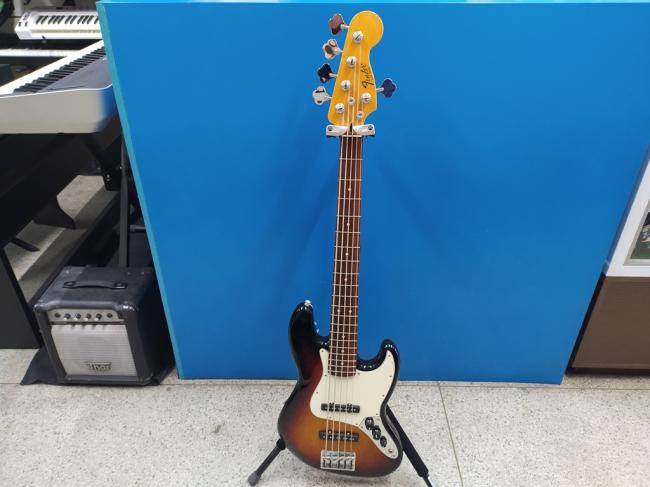 Baixo 5 cordas J-Bass Fender 014 6600 Standard
