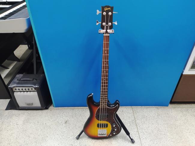 Baixo 4 cordas Gibson EB Bass